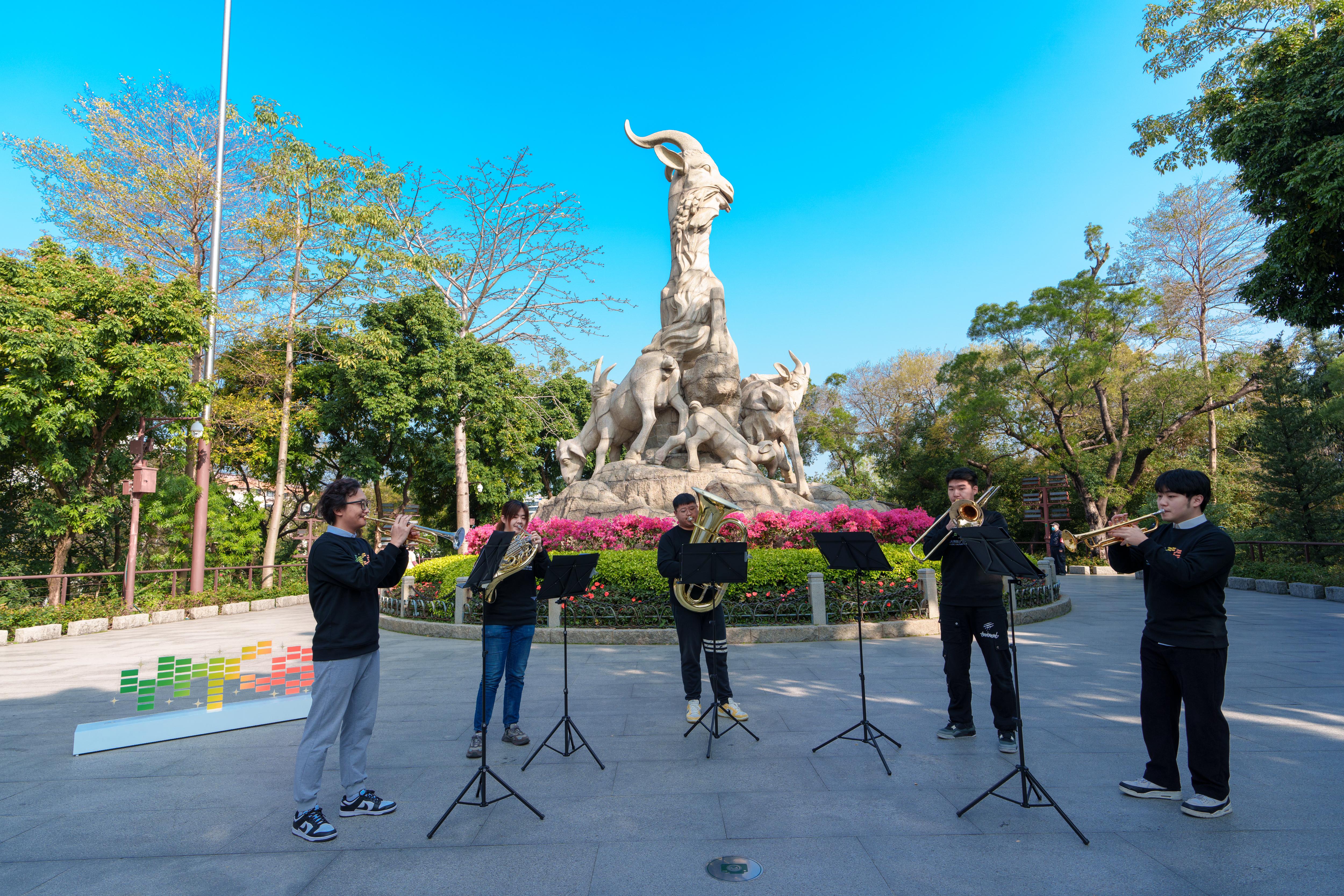 2023YMCG举行：五羊雕像下奏响古典音乐乐聚畅谈艺术与科技(图6)