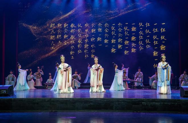 表演类奖项“大满贯”！泉州《南音魂》斩获曲艺牡丹奖节目奖(图3)