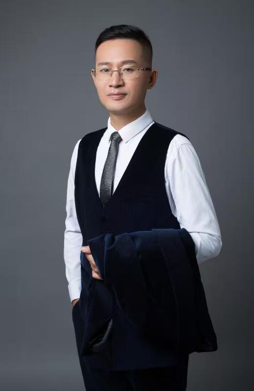 康艺泷老师被特聘为国家级演出平台栏目组策划执行主席(图4)