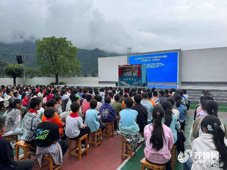 “偶”动齐鲁韵传巴渝！济南非遗木偶戏走进重庆(图1)