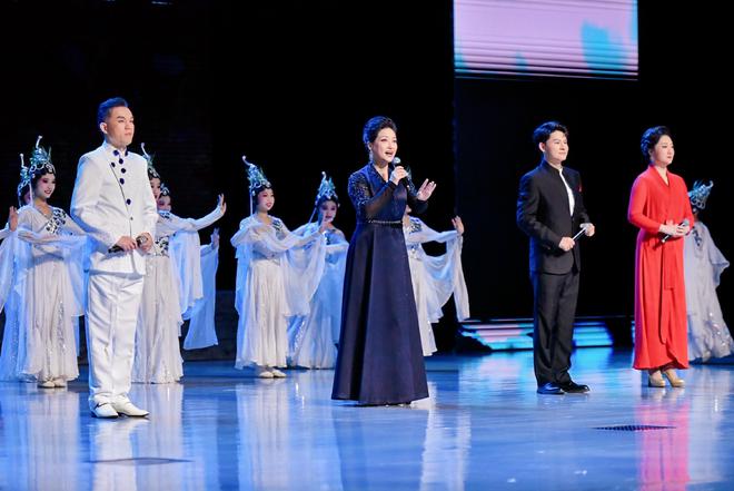 11天24台演出轮番上演：第九届中国校园戏剧节在成都开幕(图1)