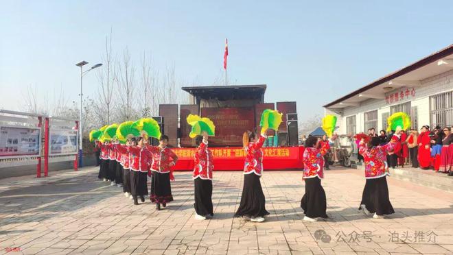 【泊头快报】泊镇举办“中华民族一家亲 同心共筑中国梦”文化惠民演出(图6)