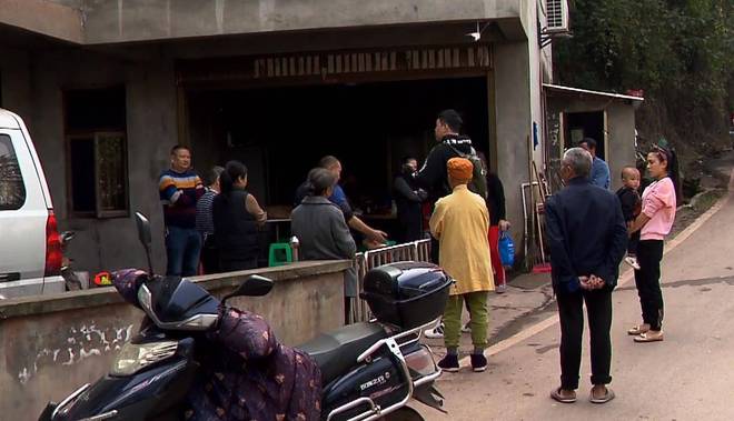 2012年男子车祸身亡52万赔偿被邻居平分妻子索要遭拒为啥？(图22)