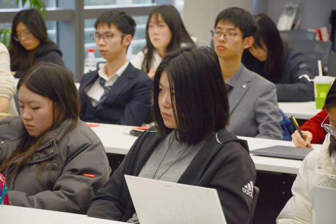 七日金融研习之旅共赴更灿烂的青春｜陆家嘴证券投资营结营(图14)