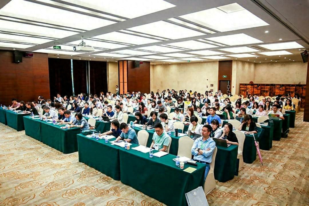 上海晚会游戏策划：激发氛围与互动乐趣的关键(图1)