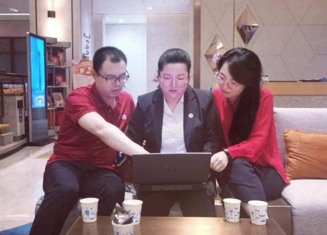 她的竞赛征途一路 “狂飙”！(图4)