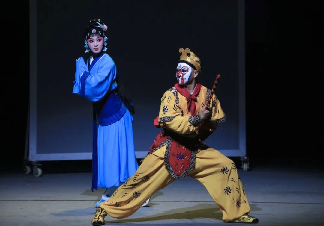 粽香伴童趣 四川剧场演出带来端午假期文化大餐(图1)